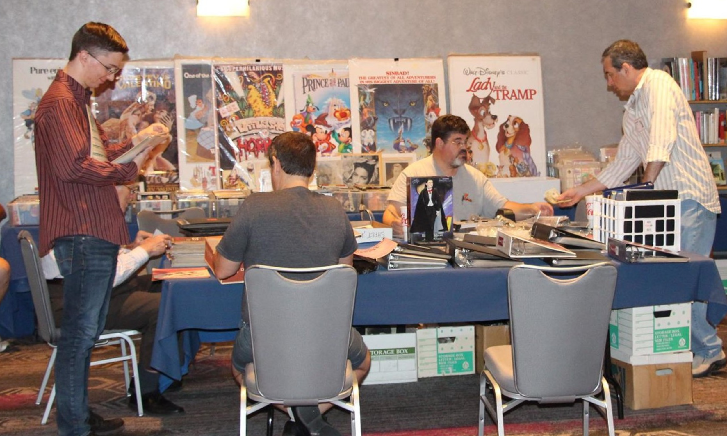 Cinecon61_Dealers1 Past Cinecon Attendees checking out dealer tables